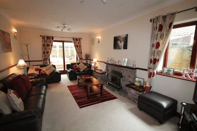  Image of 4 bedroom Detached house for sale in Goose Green Yate Bristol BS37 at Goose Green Yate Bristol, BS37 5BL