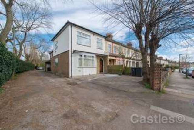  Image of 3 bedroom Terraced house for sale in Granville Road London N22 at Granville Road Wood Green London, N22 5LP