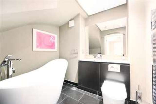  Image of 3 bedroom Flat for sale in West Grove London SE10 at 10-12 West Grove London Greenwich, SE10 8QT