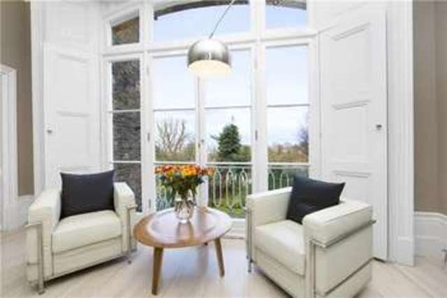  Image of 3 bedroom Flat for sale in West Grove London SE10 at 10-12 West Grove London Greenwich, SE10 8QT