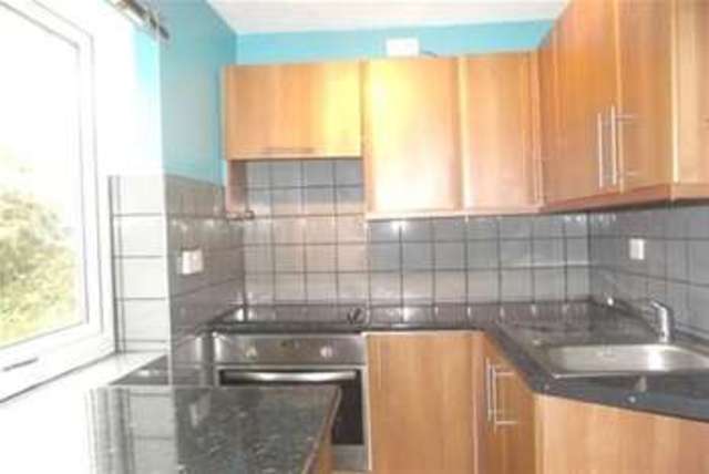  Image of 1 bedroom Flat to rent in Upper Edgeborough Road Guildford GU1 at Guildford, GU1 2BQ