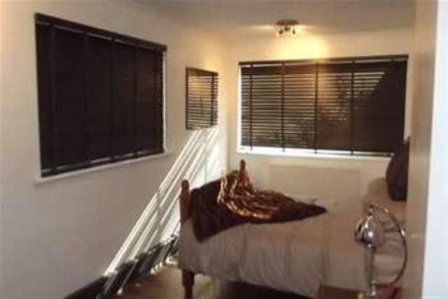  Image of 5 bedroom Detached house to rent in Hadrian Way Chilworth Southampton SO16 at Southampton, SO16 7HX