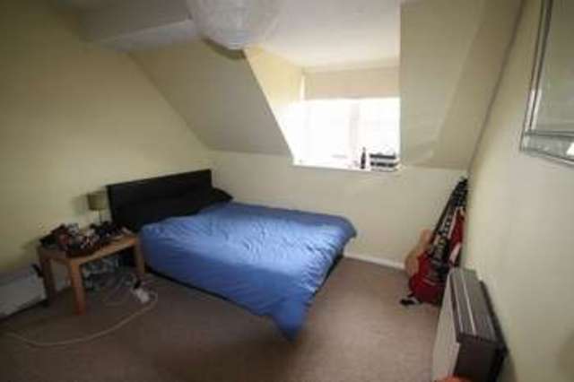  Image of 2 bedroom Flat for sale in Hay Leaze Yate Bristol BS37 at Hay Leaze Yate Bristol, BS37 7YJ