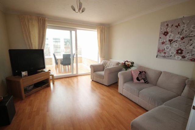 Image of 2 bedroom Detached house for sale in Hay Leaze Yate Bristol BS37 at Hay Leaze Yate Bristol, BS37 7YJ