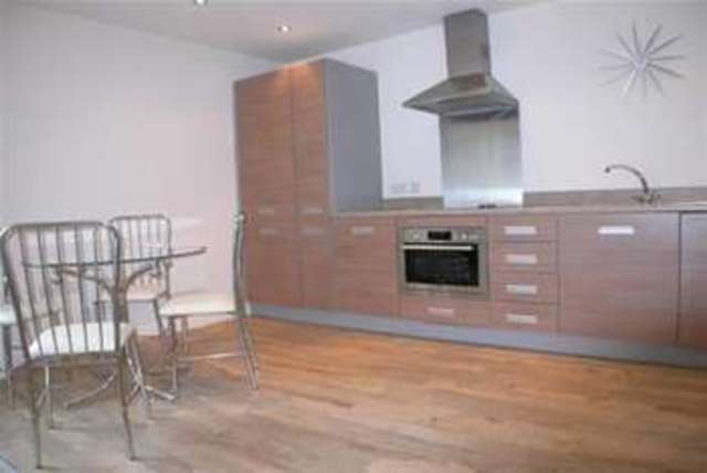  Image of 2 bedroom Flat to rent in Canal Street Nottingham NG1 at Nottingham, NG1 7HD