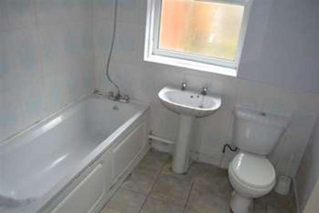  Image of 4 bedroom Terraced house to rent in Hellier Street Dudley DY2 at Hellier Street  Dudley, DY2 8RF