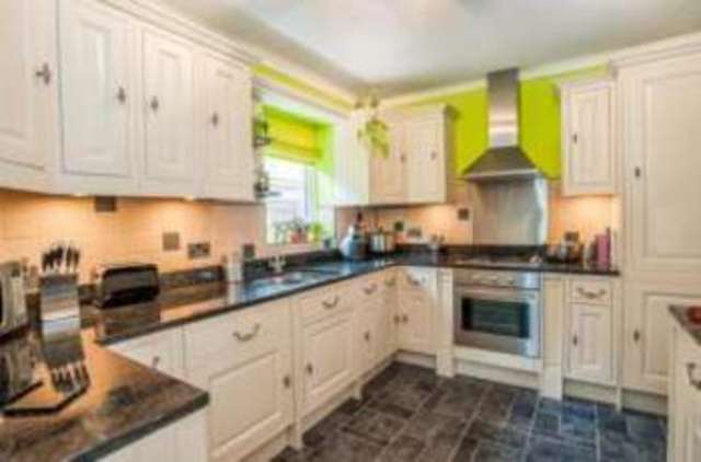  Image of 3 bedroom Detached house for sale in Hever Court Road Gravesend DA12 at Gravesend Kent Singlewell or Ifield, DA12 5EG