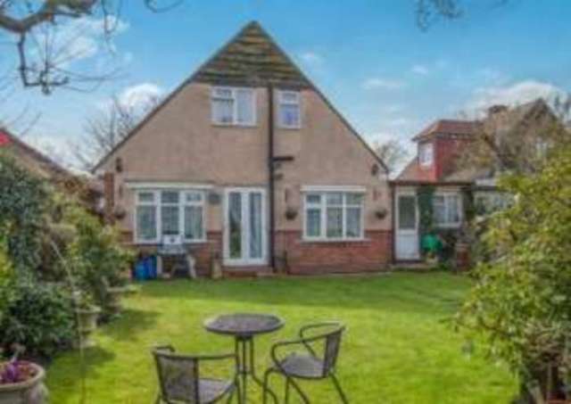  Image of 3 bedroom Detached house for sale in Hever Court Road Gravesend DA12 at Gravesend Kent Singlewell or Ifield, DA12 5EG