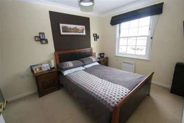  Image of 3 bedroom Terraced house for sale in High Street Ludgershall Andover SP11 at High Street  Andover, SP11 9FG