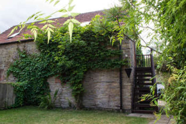  Image of 3 bedroom Cottage for sale in High Street Kempsford Fairford GL7 at Kempsford Kempsford, GL7 4EU