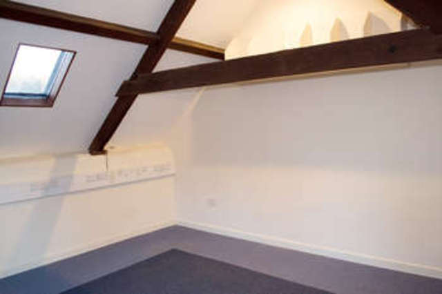  Image of 3 bedroom Cottage for sale in High Street Kempsford Fairford GL7 at Kempsford Kempsford, GL7 4EU