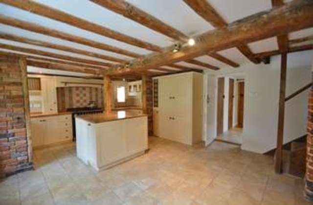  Image of 4 bedroom Detached house for sale in High Street Lewknor Watlington OX49 at 12 High Street  Lewknor, OX49 5TL