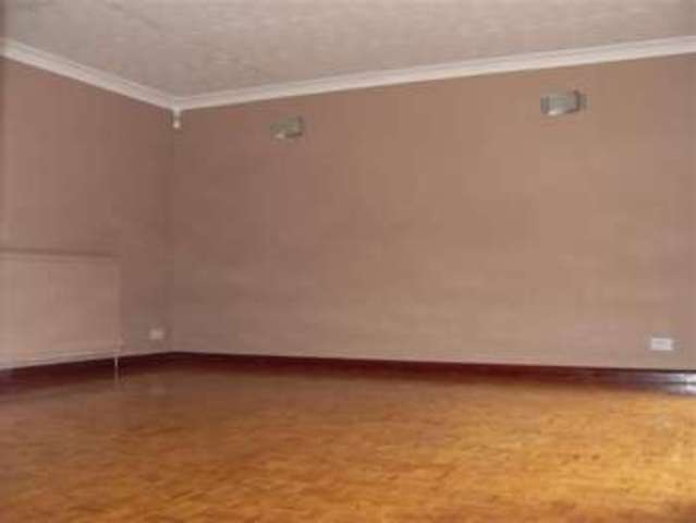  Image of 4 bedroom Detached house to rent in Holly Walk Finedon Wellingborough NN9 at Finedon Northants, NN9 5NJ