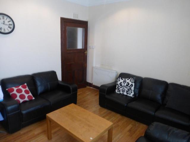  Image of 2 bedroom Flat to rent in Howburn Place Aberdeen AB11 at City Centre Aberdeen Aberdeen, AB11 6XT