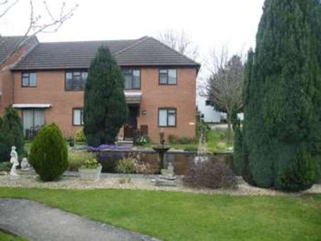  Image of 1 bedroom Retirement Property for sale in Hucclecote Road Gloucester GL3 at Hucclecote Road  Gloucester, GL3 3SR