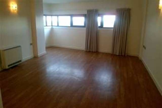  Image of 2 bedroom Flat to rent in Bolero Square Nottingham NG1 at Nottingham, NG1 1LY