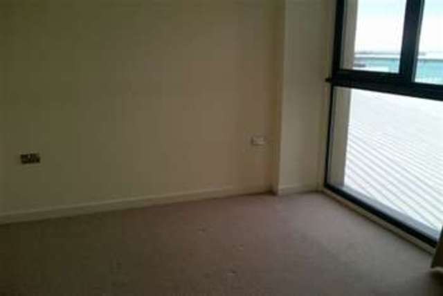  Image of 2 bedroom Flat to rent in Bolero Square Nottingham NG1 at Nottingham, NG1 1LY