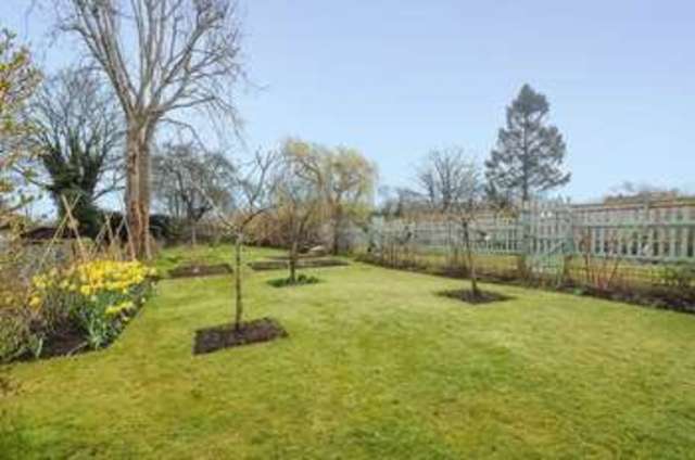  Image of 3 bedroom Detached house for sale in Kennington Road Kennington Oxford OX1 at Kennington Road Kennington Oxford, OX1 5PB