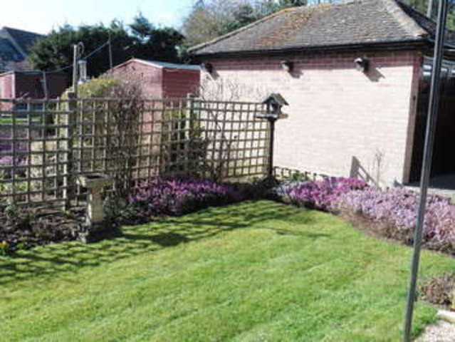  Image of 3 bedroom Detached house for sale in Banbury Road Kidlington OX5 at Kidlington Oxfordshire, OX5 1AJ