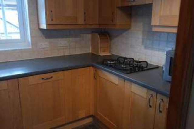  Image of 3 bedroom Flat to rent in Penn Road Beaconsfield HP9 at Penn Road  Beaconsfield, HP9 2QA