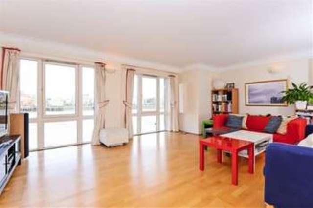  Image of 2 bedroom Flat to rent in King & Queen Wharf Rotherhithe Street London SE16 at Rotherhithe, SE16 5SU