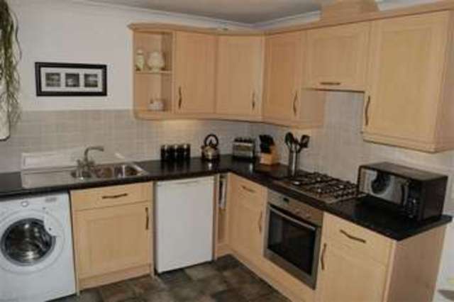  Image of 2 bedroom Semi-Detached house for sale in Kingfisher Close Barton-upon-Humber DN18 at Kingfisher Close  Barton-Upon-Humber, DN18 5BZ