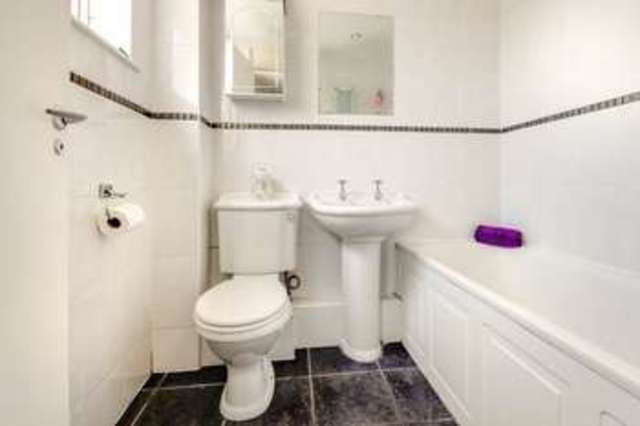  Image of 3 bedroom Detached house for sale in Kingsley Walk Tring HP23 at Kingsley Walk  Tring, HP23 5DR