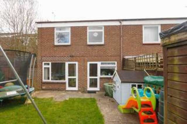  Image of 3 bedroom Detached house for sale in Kingsley Walk Tring HP23 at Kingsley Walk  Tring, HP23 5DR