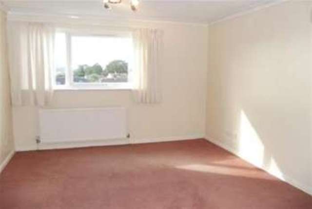 Image of 4 bedroom Detached house to rent in Longford Lane Kingsteignton Newton Abbot TQ12 at Newton Abbot, TQ12 3RE