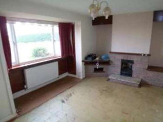  Image of 3 bedroom Semi-Detached house for sale in Kingston Avenue Neilston Glasgow G78 at Neilston Glasgow Neilston, G78 3JD