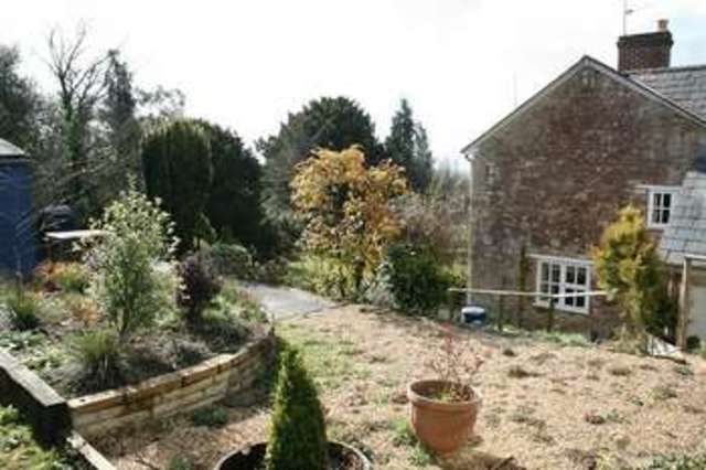  Image of 3 bedroom Detached house for sale in Green Lane Kington Magna Gillingham SP8 at Green Lane Kington Magna Gillingham, SP8 5EQ