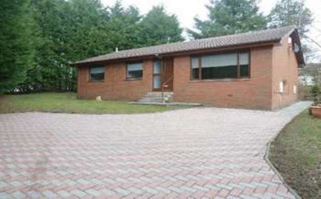  Image of 3 bedroom Detached house to rent in Kirkview Court Cumbernauld Glasgow G67 at Kirkview Court Condorrat Cumbernauld, G67 4EJ
