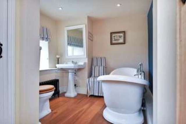  Image of 5 bedroom Detached house for sale in Knights End Road Great Bowden Market Harborough LE16 at Knights End Road Great Bowden Market Harborough, LE16 7EY