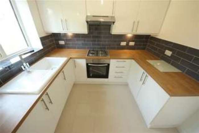  Image of 3 bedroom Detached house to rent in Laburnum Garth York YO31 at York, YO31 9LU