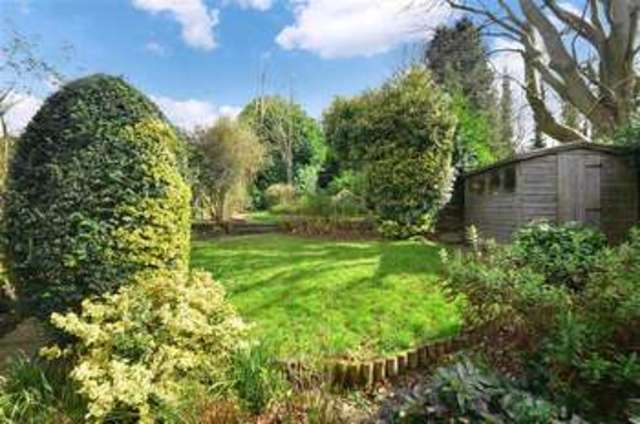  Image of 4 bedroom Detached house for sale in Lakeside Crescent Brentwood CM14 at Brentwood Essex Brentwood, CM14 4JB