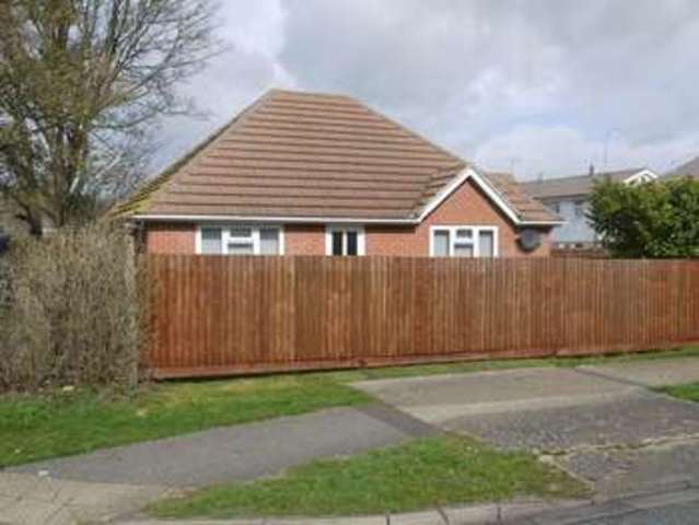  Image of 2 bedroom Detached house for sale in Lavric Road Aylesbury HP21 at Lavric Road  Aylesbury, HP21 8PQ