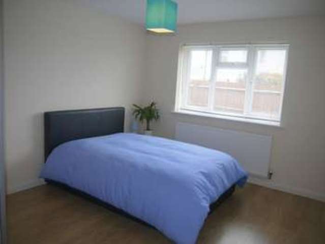  Image of 2 bedroom Detached house for sale in Lavric Road Aylesbury HP21 at Lavric Road  Aylesbury, HP21 8PQ