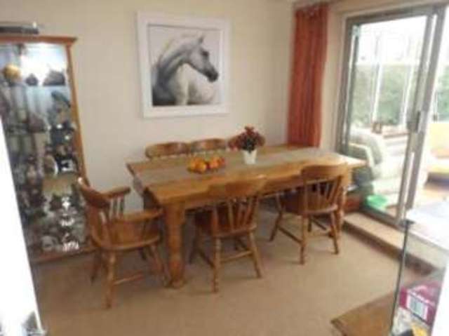  Image of 4 bedroom Detached house for sale in Leasowes Road Offenham Evesham WR11 at Offenham Evesham Offenham, WR11 8RQ