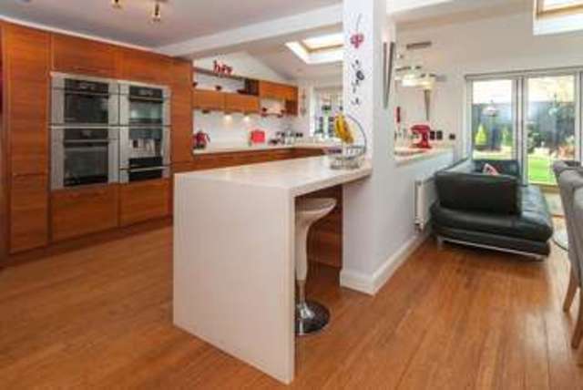  Image of 4 bedroom Detached house for sale in Lemontree Lane Loughborough LE11 at Loughborough, LE11 2QS