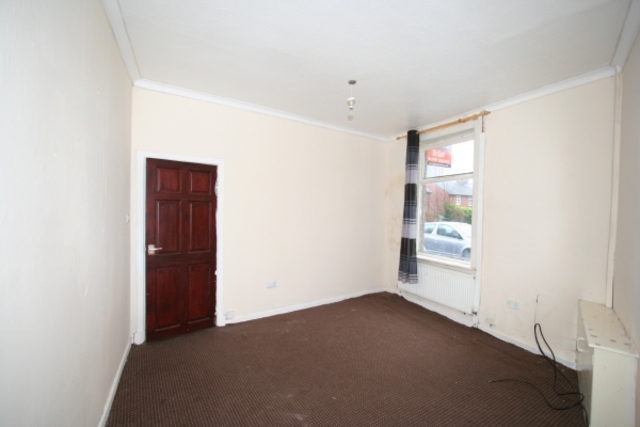  Image of 3 bedroom Terraced house to rent in Littledale Street Rochdale OL12 at Rochdale OL12 6SZ Rochdale, OL12 6SZ