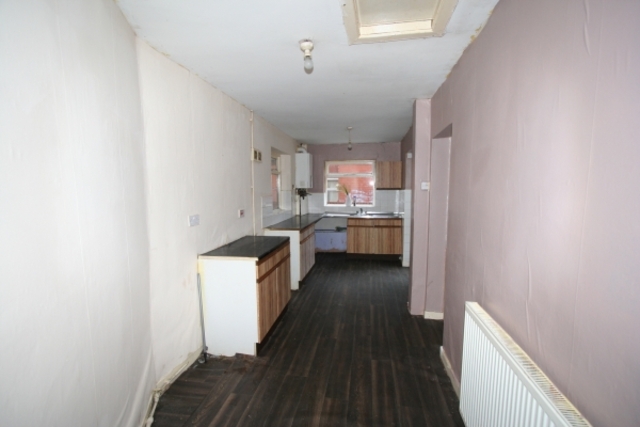  Image of 3 bedroom Terraced house to rent in Littledale Street Rochdale OL12 at Rochdale OL12 6SZ Rochdale, OL12 6SZ