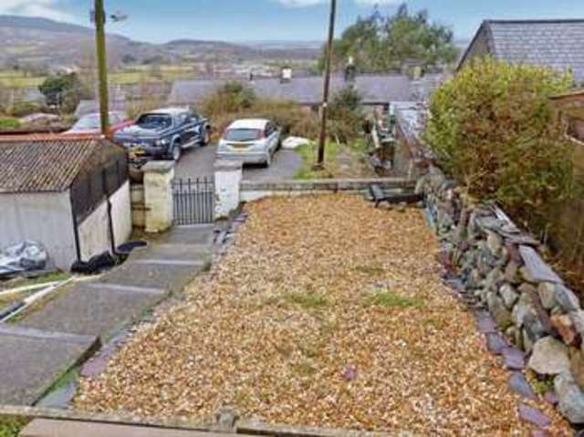  Image of 1 bedroom Terraced house for sale in Bryn Hedydd Llanllechid Bangor LL57 at Bryn Hedydd  Llanllechid, LL57 3HR