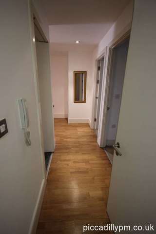  Image of 2 bedroom Apartment to rent in Whitworth Street Manchester M1 at Whitworth Street West  Manchester, M1 5BE