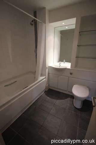  Image of 2 bedroom Apartment to rent in Whitworth Street Manchester M1 at Whitworth Street West  Manchester, M1 5BE