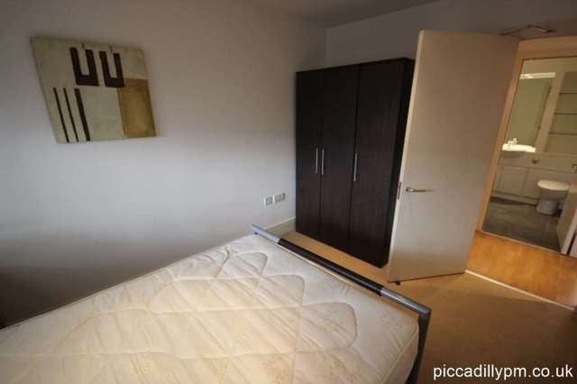  Image of 2 bedroom Apartment to rent in Whitworth Street Manchester M1 at Whitworth Street West  Manchester, M1 5BE