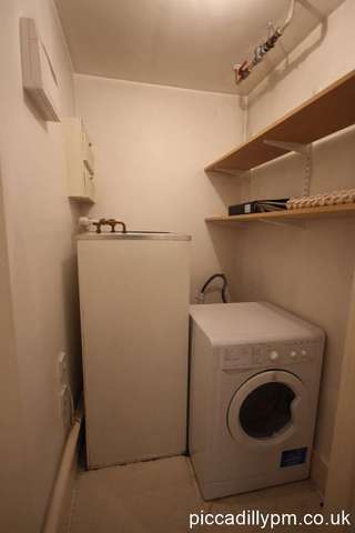  Image of 2 bedroom Apartment to rent in Whitworth Street Manchester M1 at Whitworth Street West  Manchester, M1 5BE