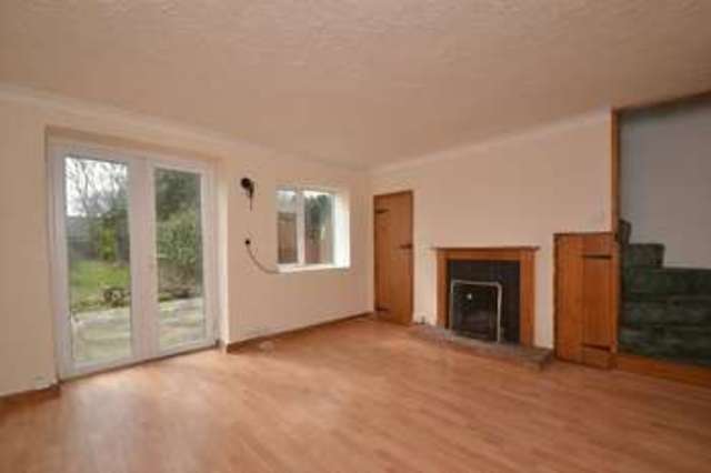  Image of 3 bedroom Property to rent in Low Road Great Plumstead Norwich NR13 at Low Road Great Plumstead Norwich, NR13 5AY