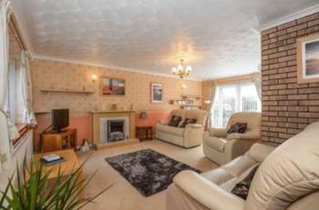  Image of 5 bedroom Detached house for sale in Lower Radley Lower Radley Abingdon OX14 at 18 Lower Radley Radley Abingdon, OX14 3AX