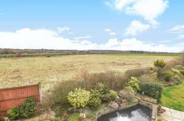  Image of 5 bedroom Detached house for sale in Lower Radley Lower Radley Abingdon OX14 at 18 Lower Radley Radley Abingdon, OX14 3AX