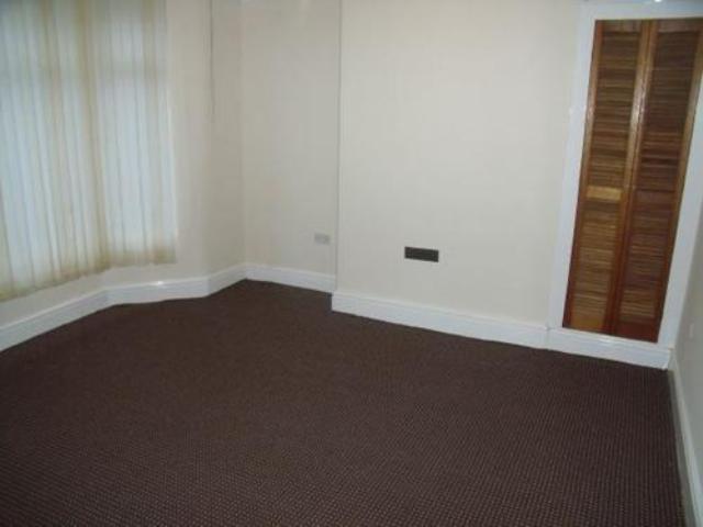  Image of 3 bedroom End of Terrace to rent in Lower Breck Road Anfield Liverpool L6 at West Derby, L6 0AE